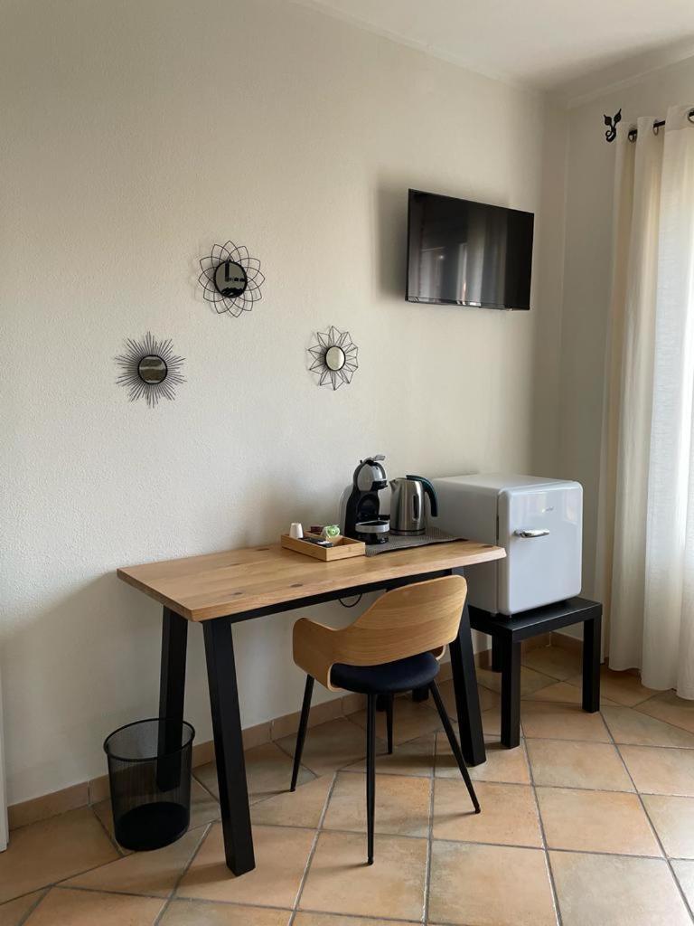 Excellent Rooms Paola'S Olbia Esterno foto