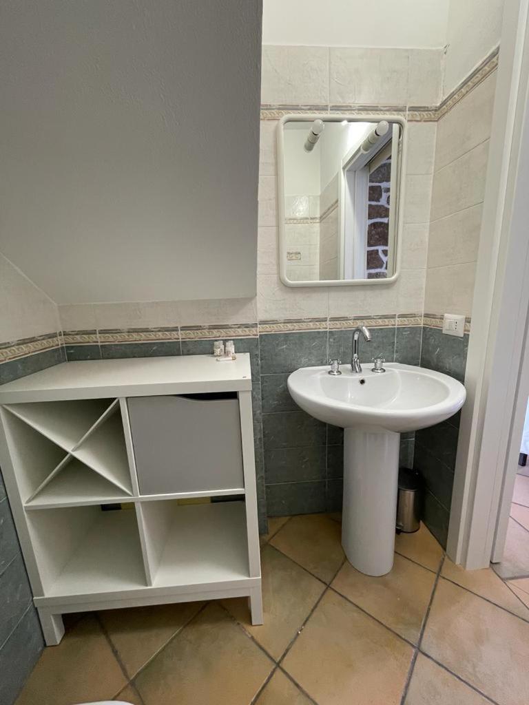 Excellent Rooms Paola'S Olbia Esterno foto